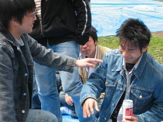 2005-04-23 12:00:05