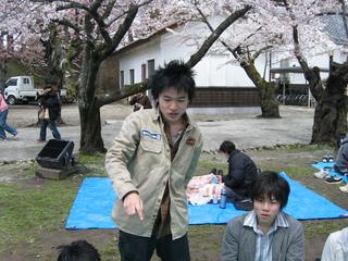2005-04-23 12:03:31